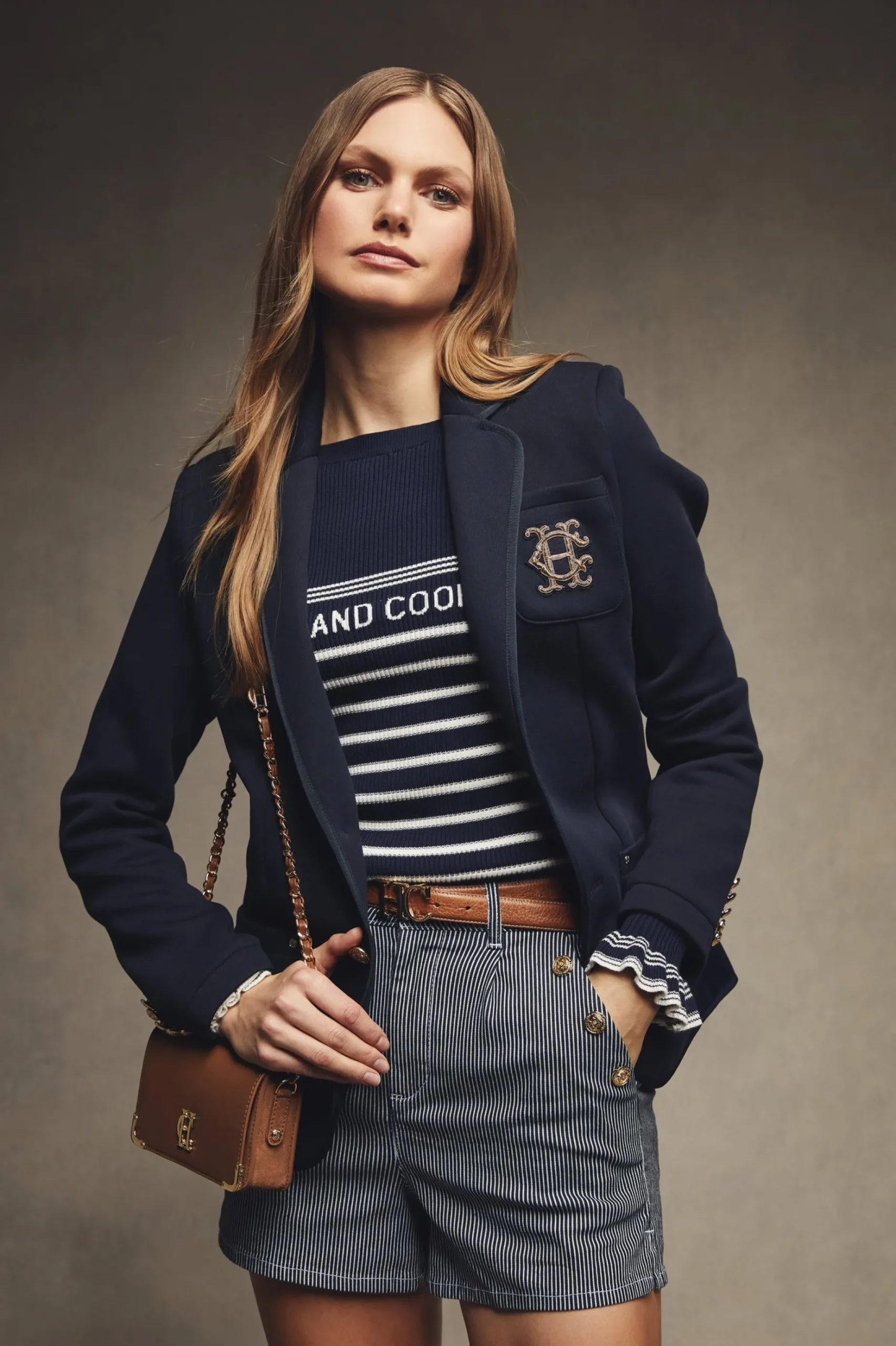 Amoria Short