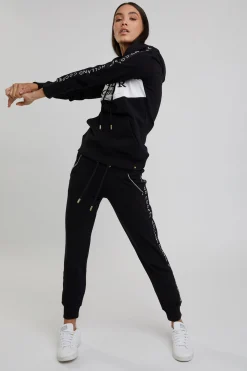Deluxe Jogger