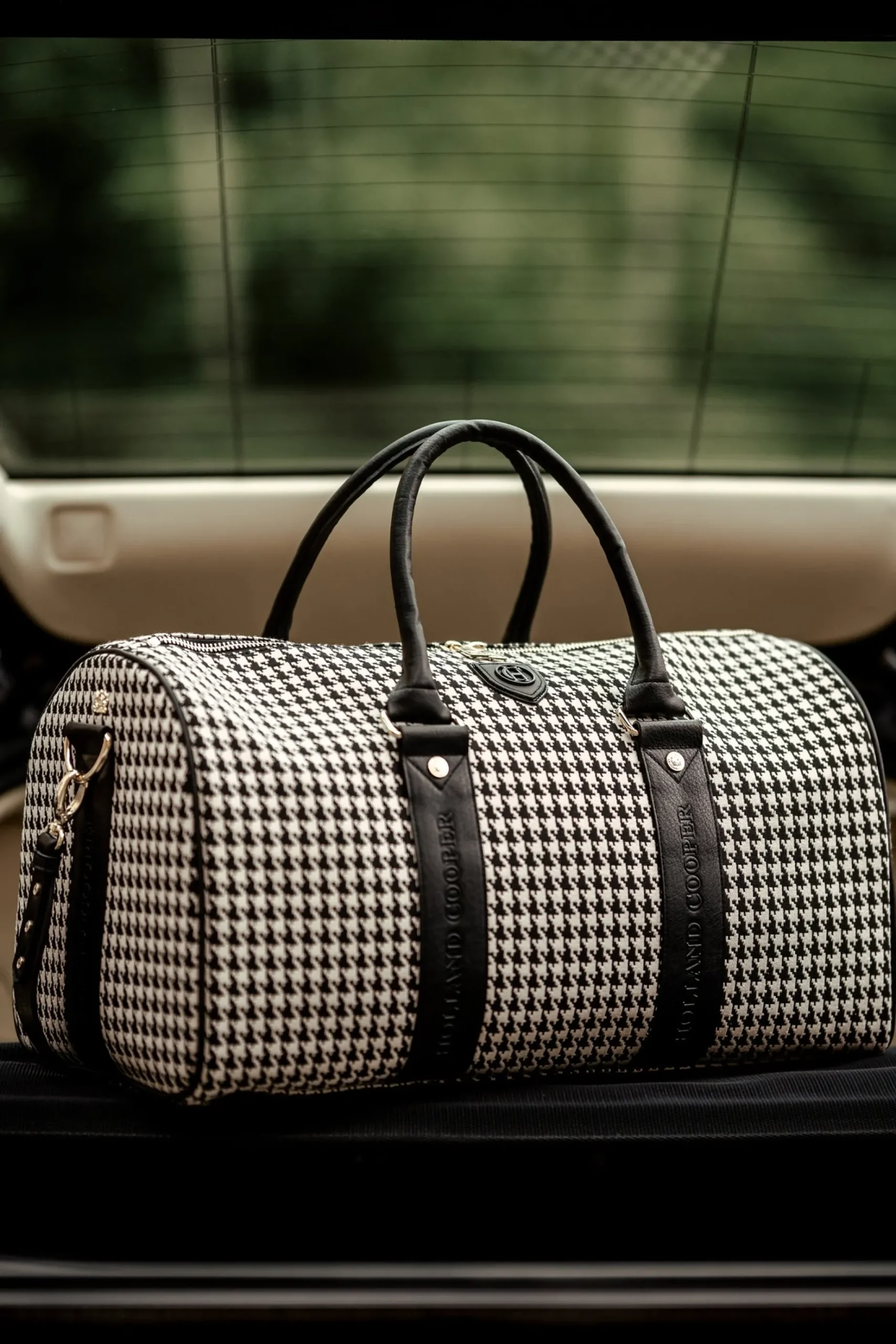 Regency Holdall