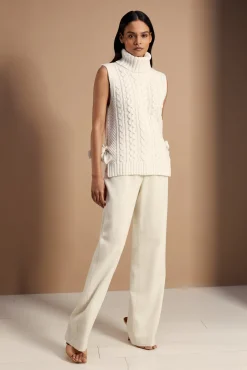Sleeveless Knit